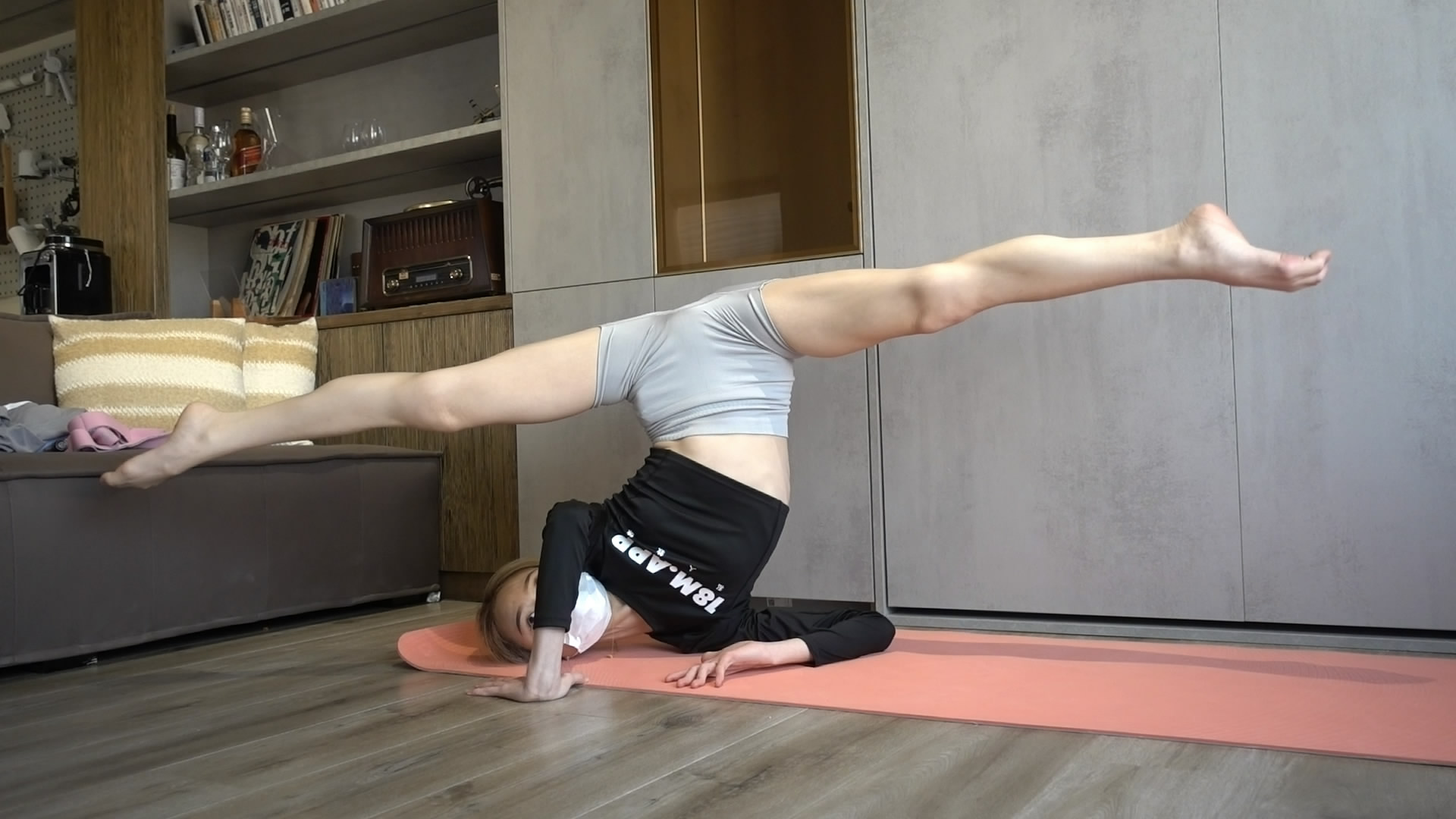 第225课 #柔术 #一字马 #倒立