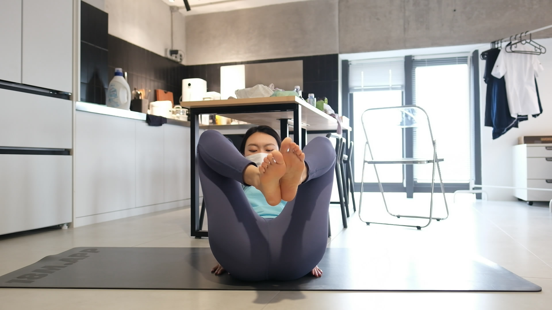 第896课 #瑜伽 #腿部